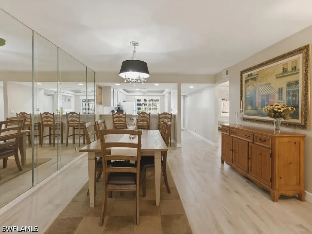 4250 Jack Frost Court Naples FL 34112