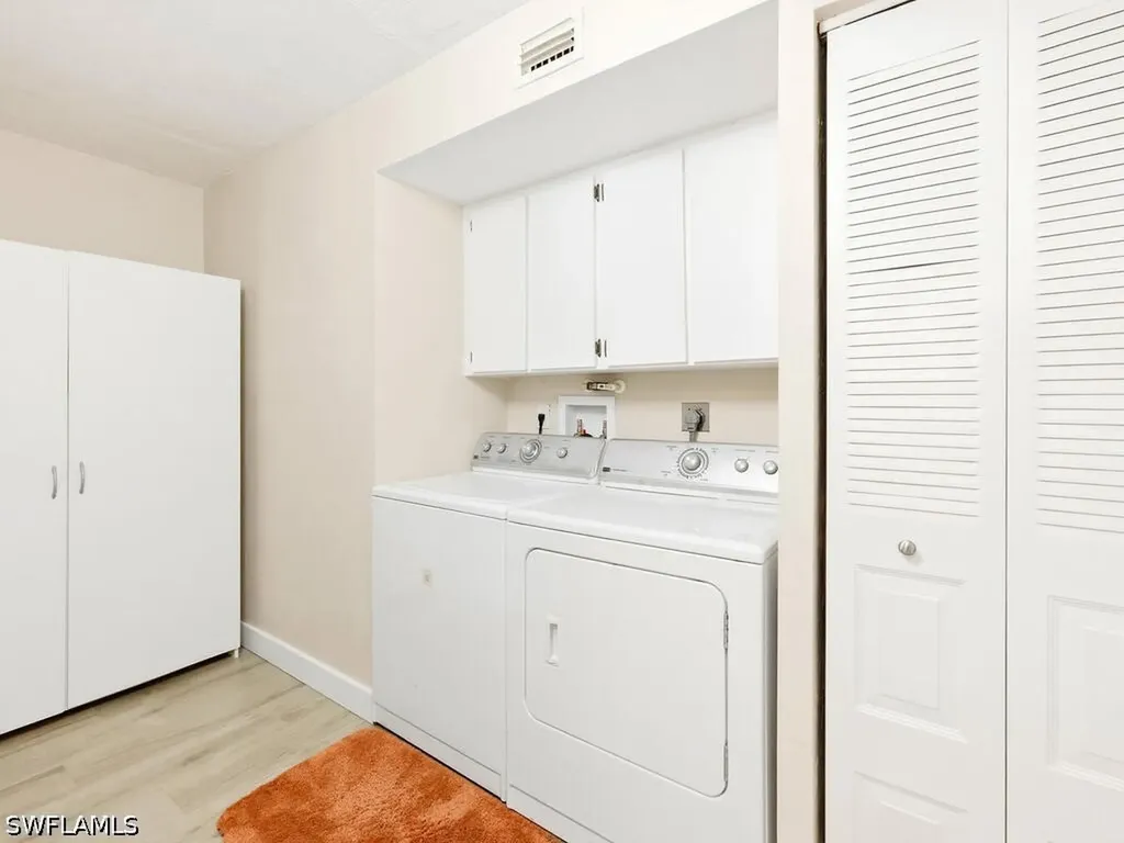 4250 Jack Frost Court Naples FL 34112