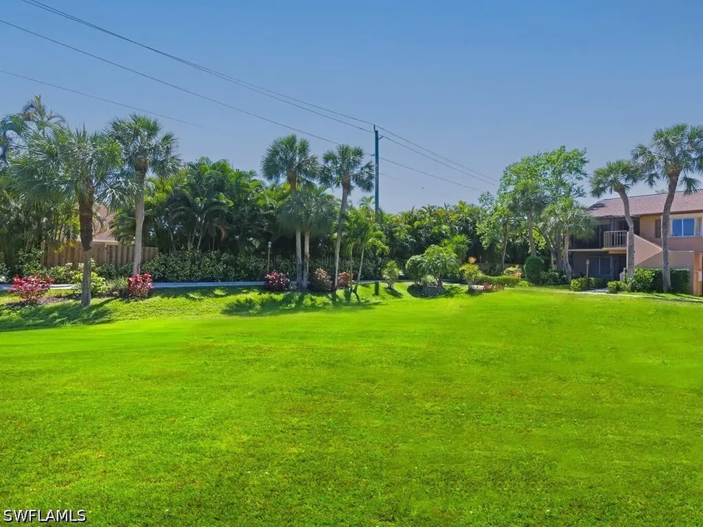 4250 Jack Frost Court Naples FL 34112