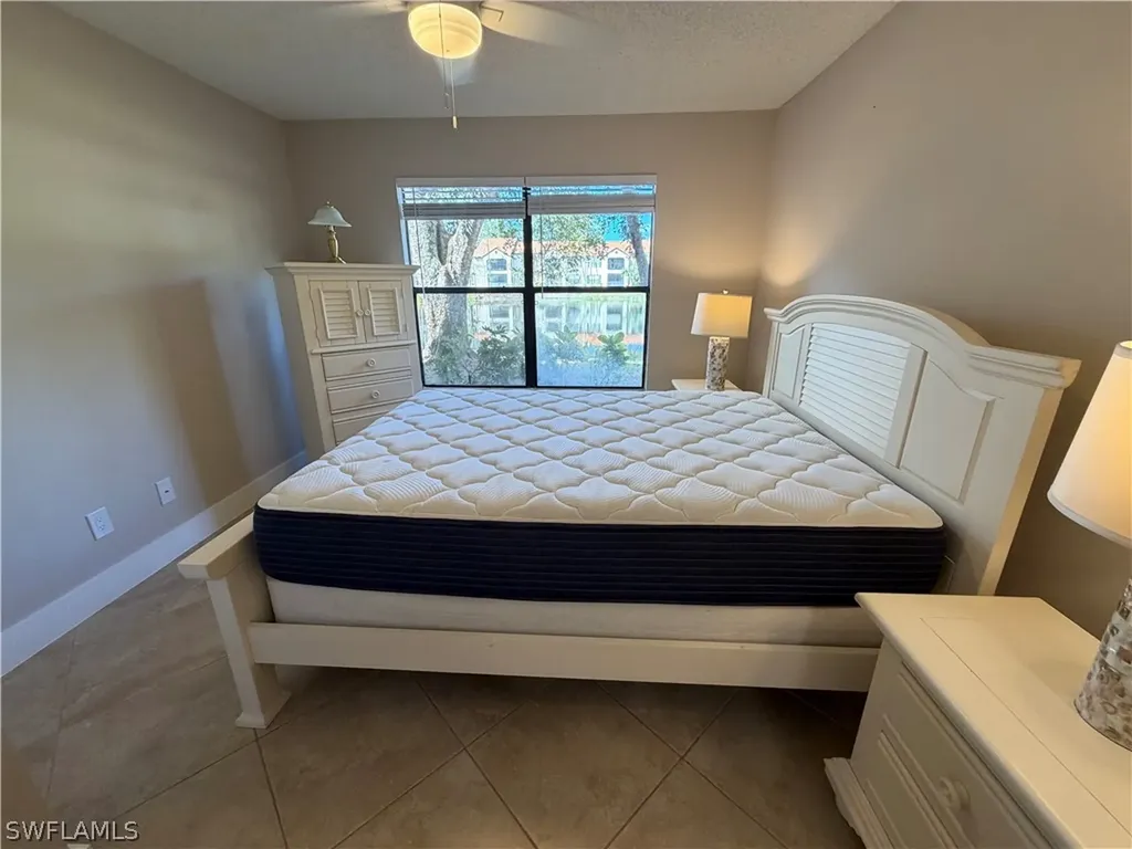2094 Arbour Walk Circle Naples FL 34109