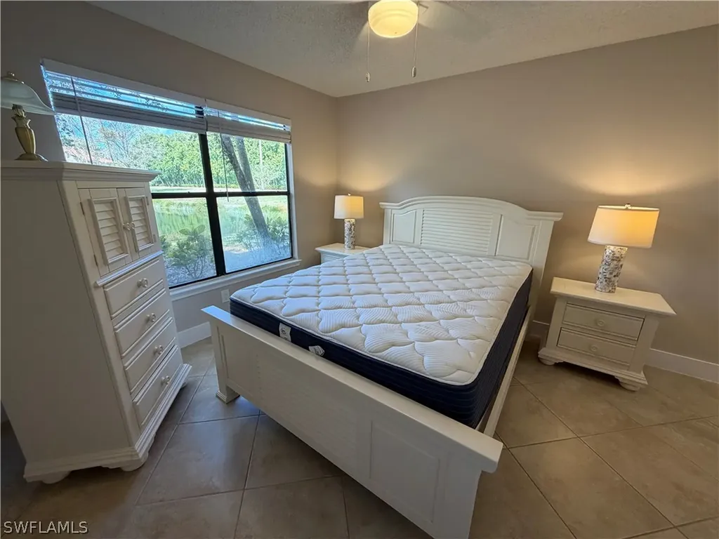 2094 Arbour Walk Circle Naples FL 34109