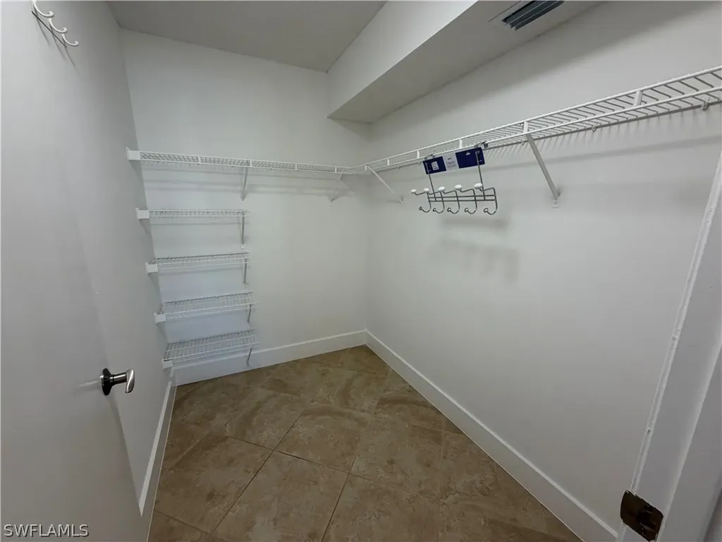2094 Arbour Walk Circle Naples FL 34109