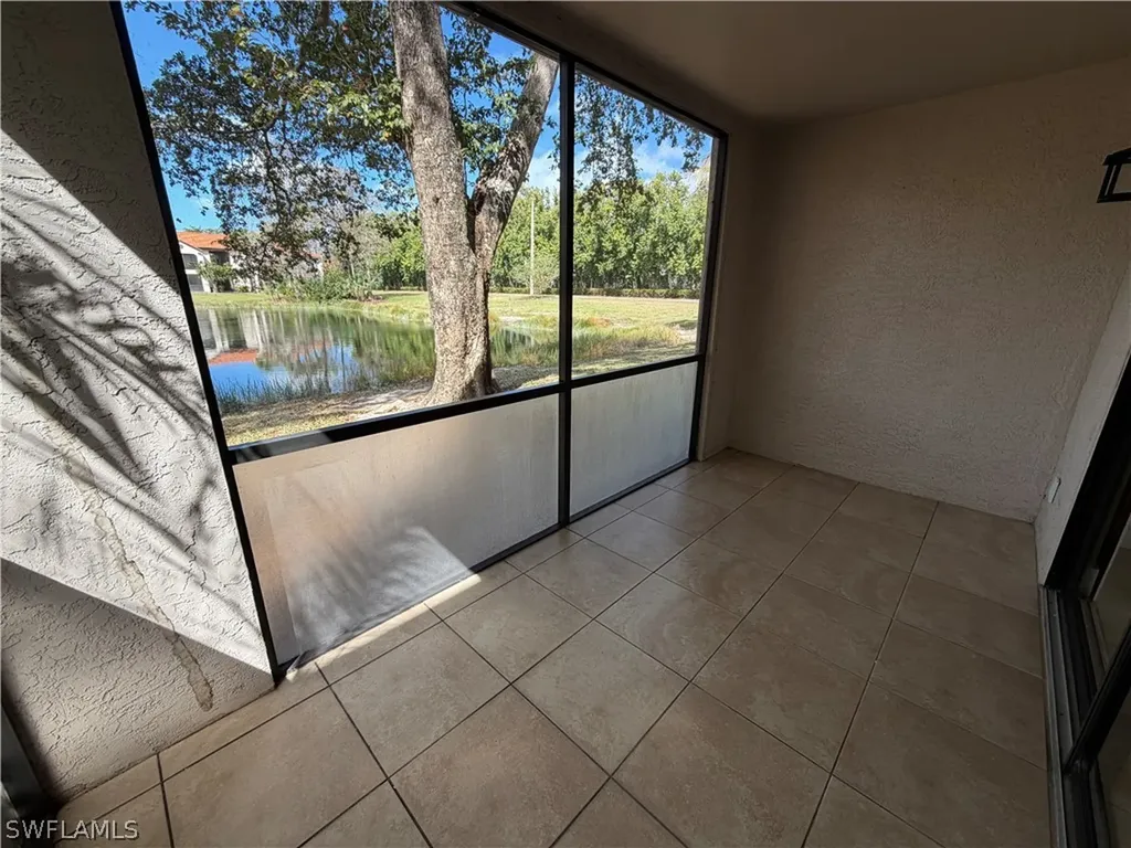 2094 Arbour Walk Circle Naples FL 34109