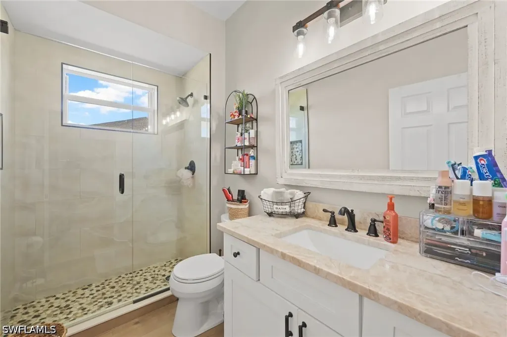 9100 Kings Cove Court Fort Myers FL 33967