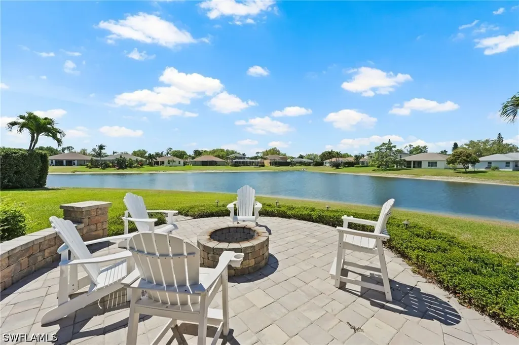 9100 Kings Cove Court Fort Myers FL 33967