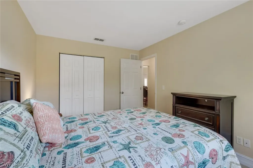 4440 27th Avenue NE Naples FL 34120