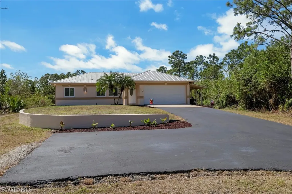 4440 27th Avenue NE Naples FL 34120
