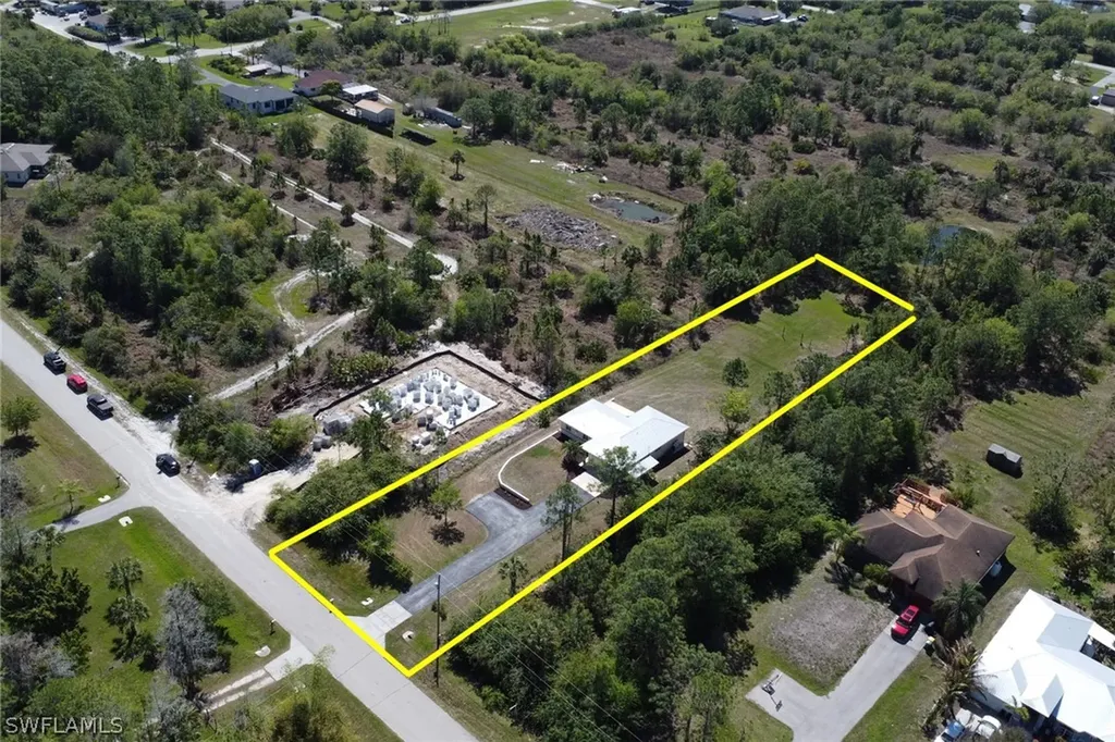 4440 27th Avenue NE Naples FL 34120