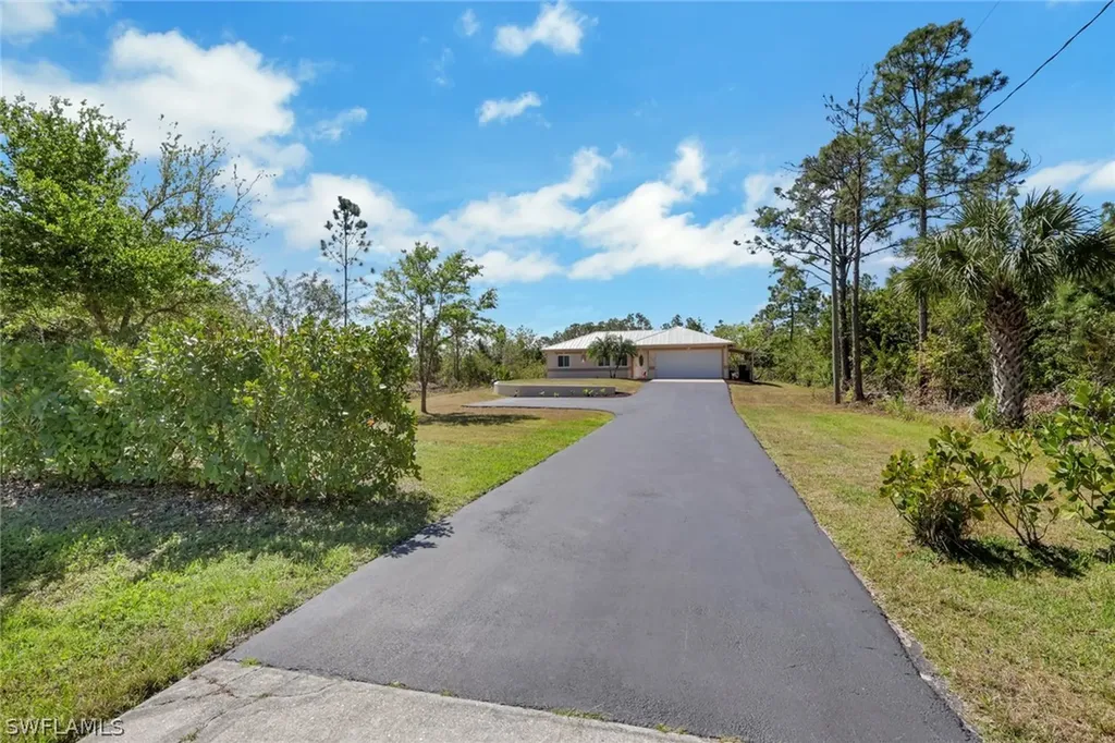 4440 27th Avenue NE Naples FL 34120