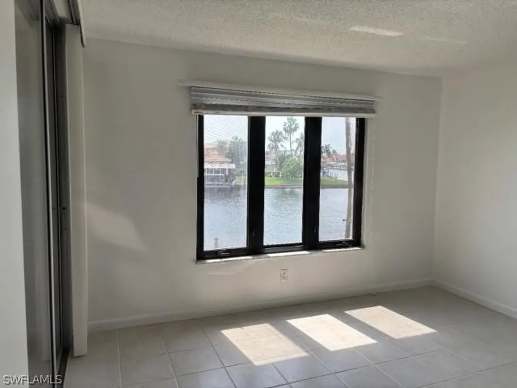 4260 SE 20th Place Cape Coral FL 33904