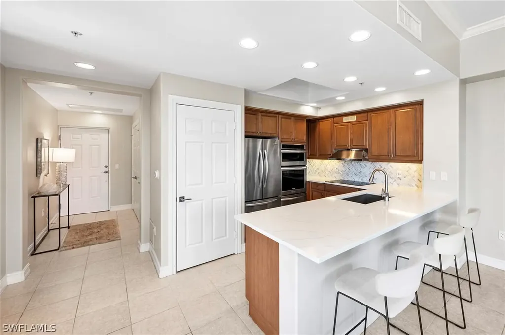 2738 Tiburon Boulevard E Naples FL 34109