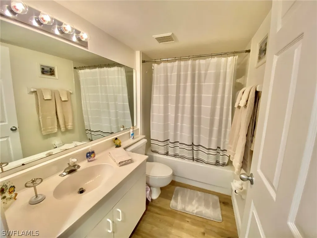 290 Naples Cove Drive Naples FL 34110