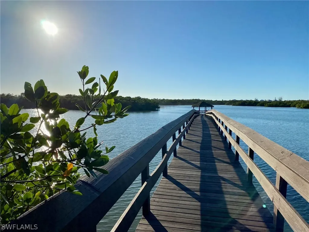 290 Naples Cove Drive Naples FL 34110