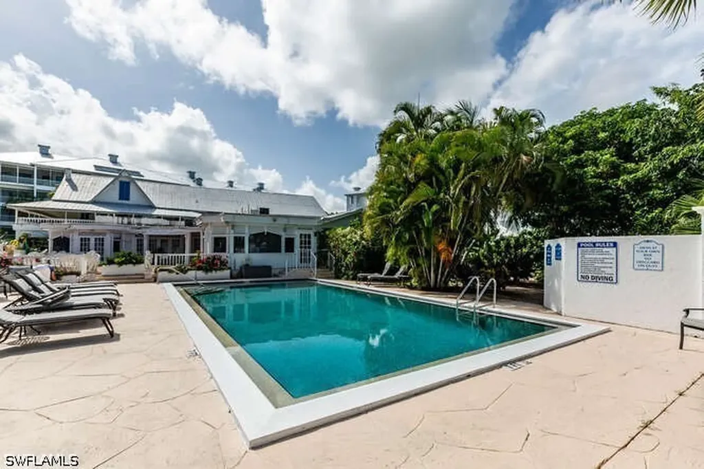 160 Palm Street Marco Island FL 34145