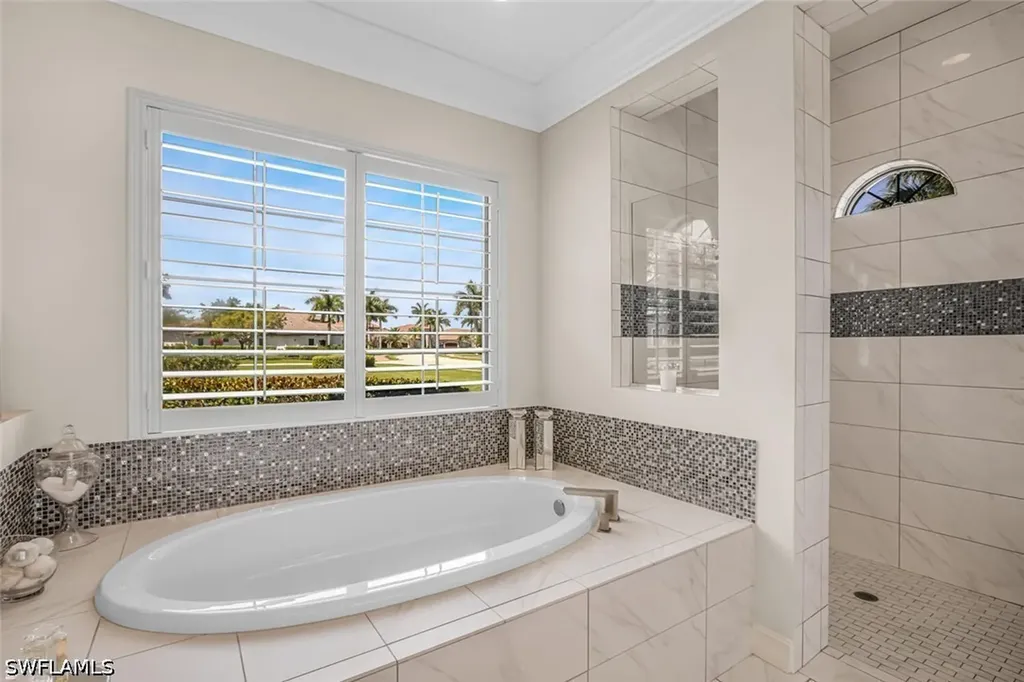 6624 Barbera Lane Naples FL 34113