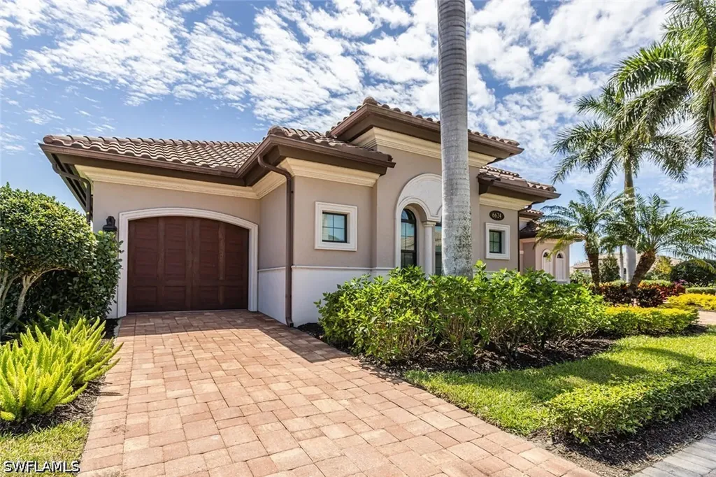 6624 Barbera Lane Naples FL 34113