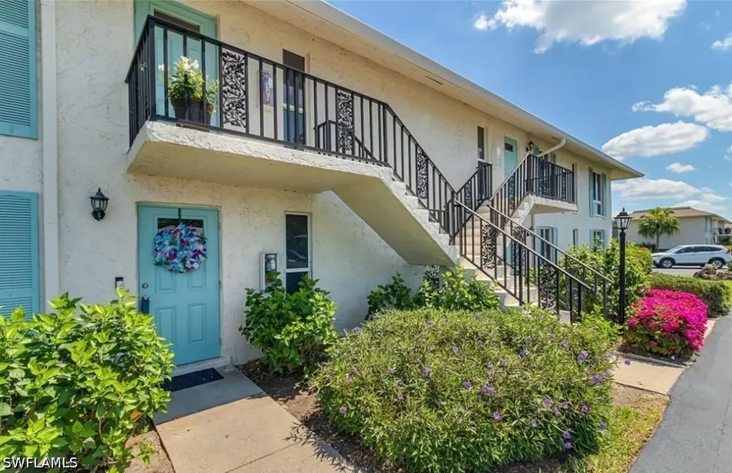 233 Palm Drive Naples FL 34112