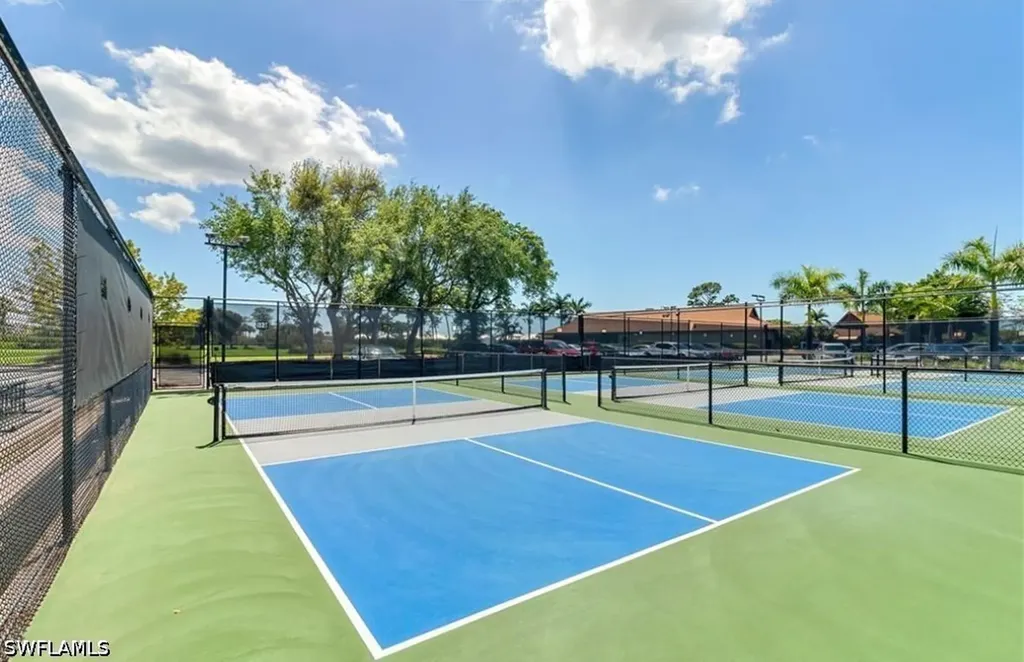233 Palm Drive Naples FL 34112