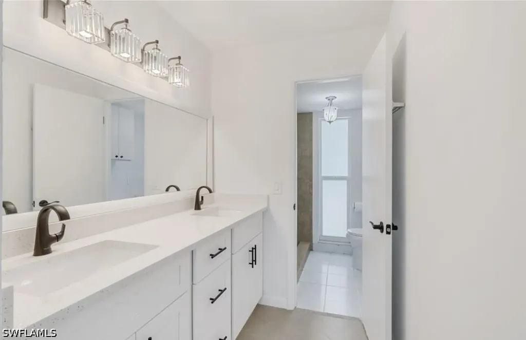 233 Palm Drive Naples FL 34112