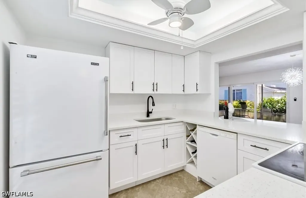 233 Palm Drive Naples FL 34112