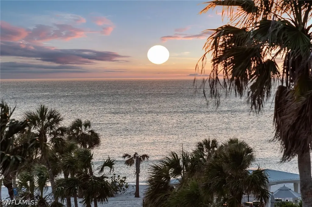 4031 Gulf Shore Boulevard N Naples FL 34103