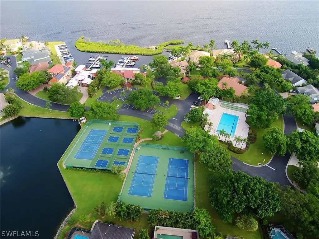 9807 Fathom Court Fort Myers FL 33919