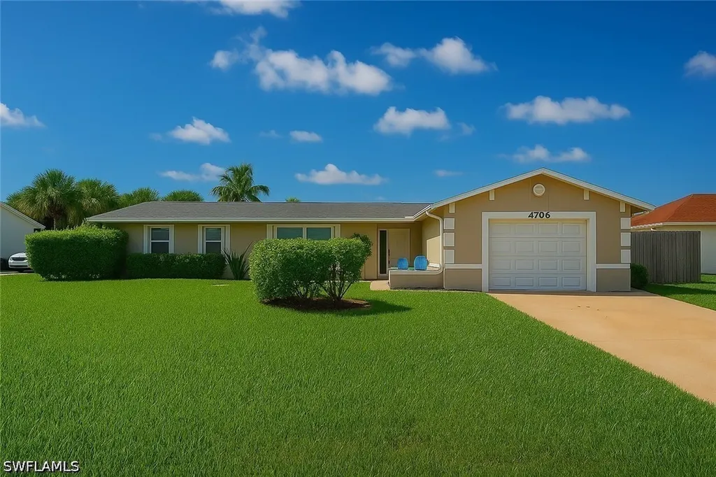 4706 25th Avenue SW Naples FL 34116