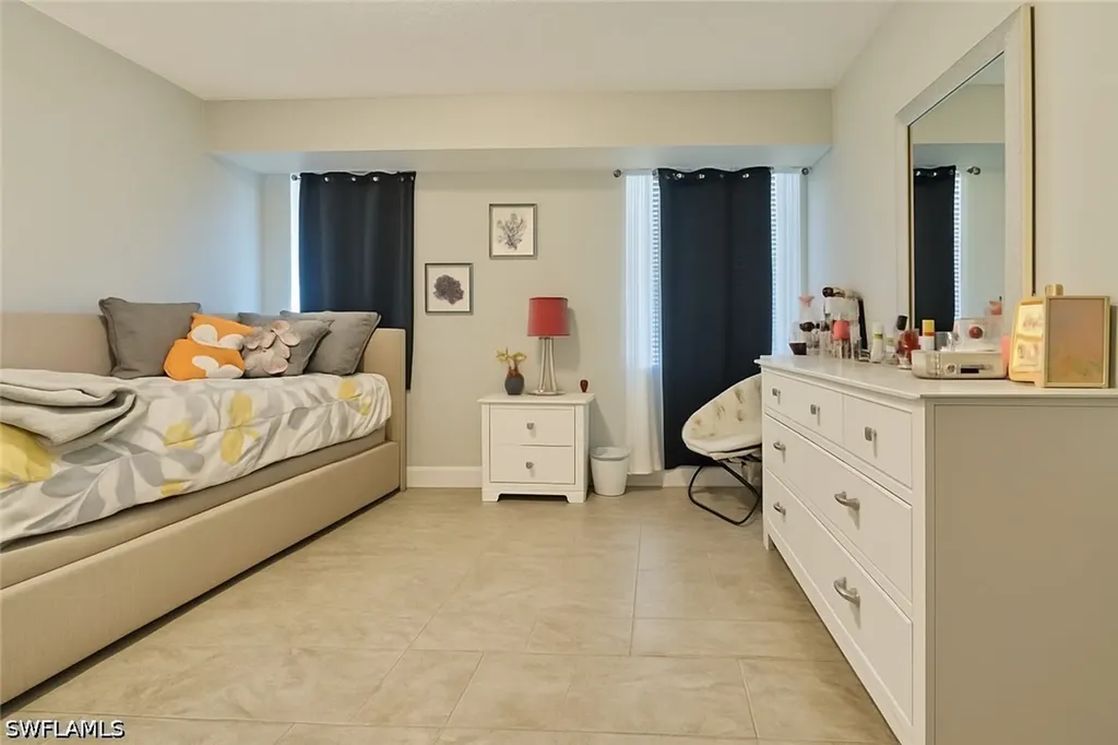 4706 25th Avenue SW Naples FL 34116