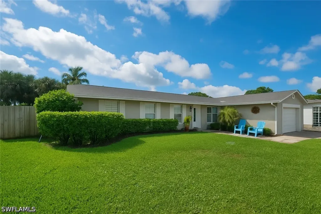 4706 25th Avenue SW Naples FL 34116