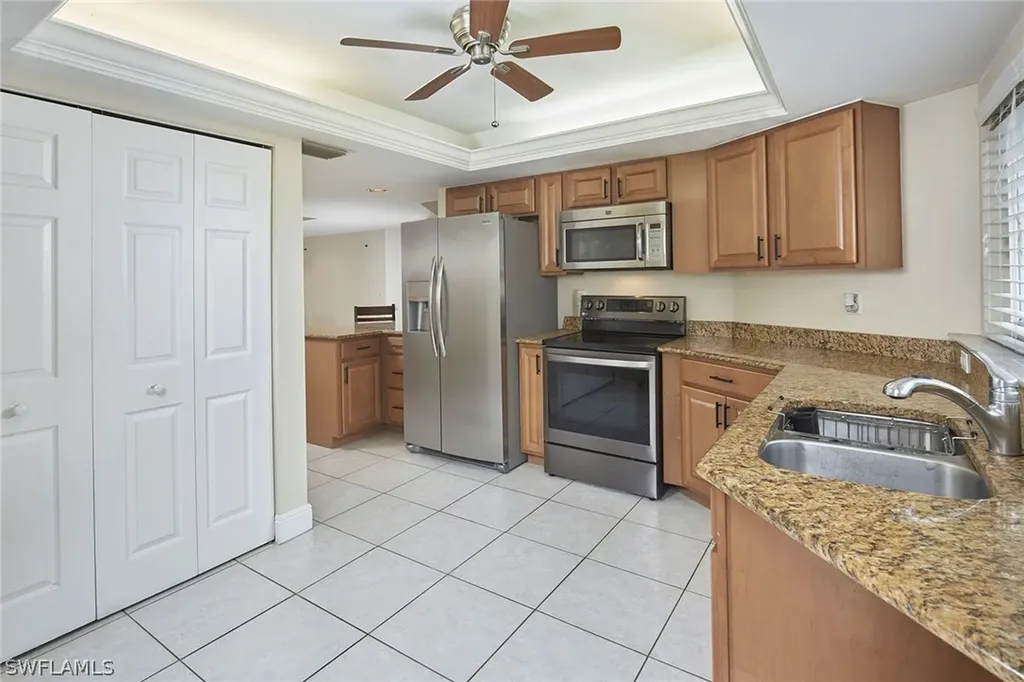 9856 Luna Circle Naples FL 34109