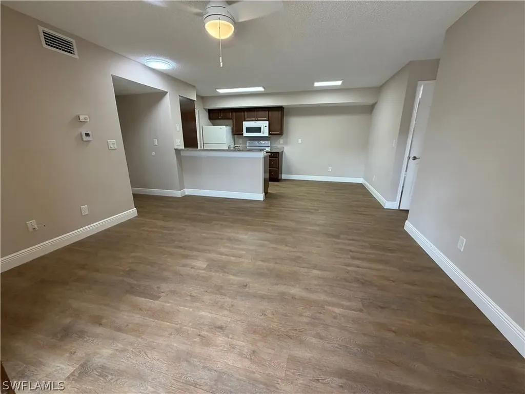 2226 Arbour Walk Circle Naples FL 34109