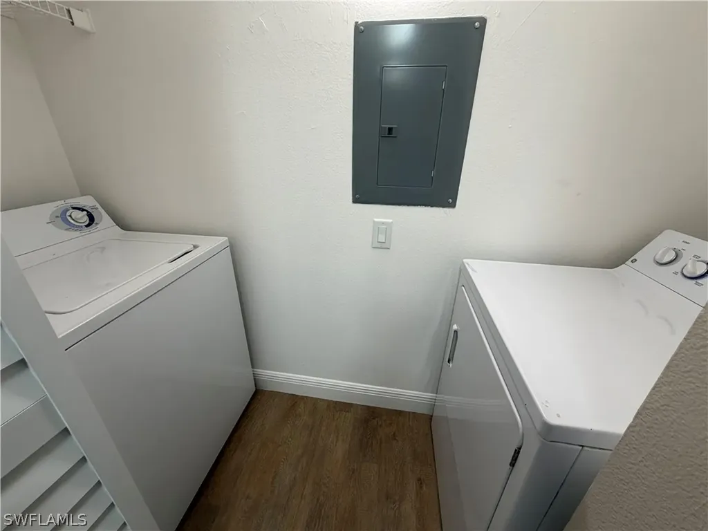 2226 Arbour Walk Circle Naples FL 34109