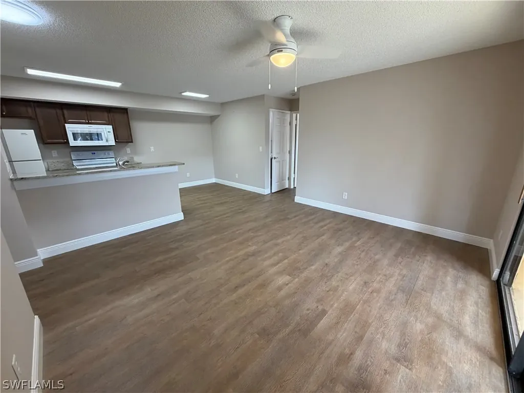 2226 Arbour Walk Circle Naples FL 34109