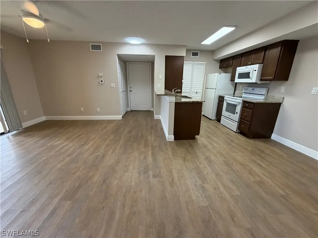 2226 Arbour Walk Circle Naples FL 34109