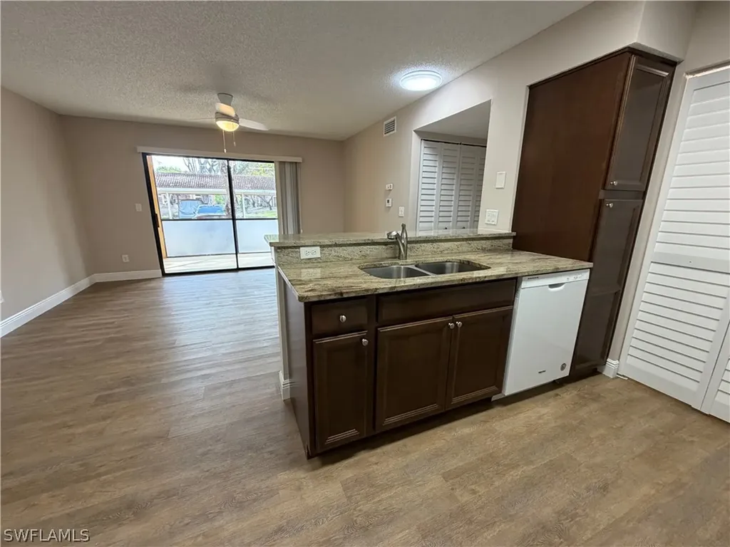 2226 Arbour Walk Circle Naples FL 34109