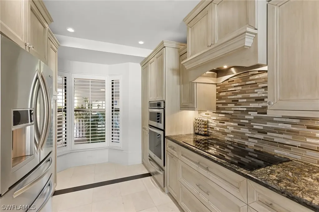 406 La Peninsula Boulevard Naples FL 34113
