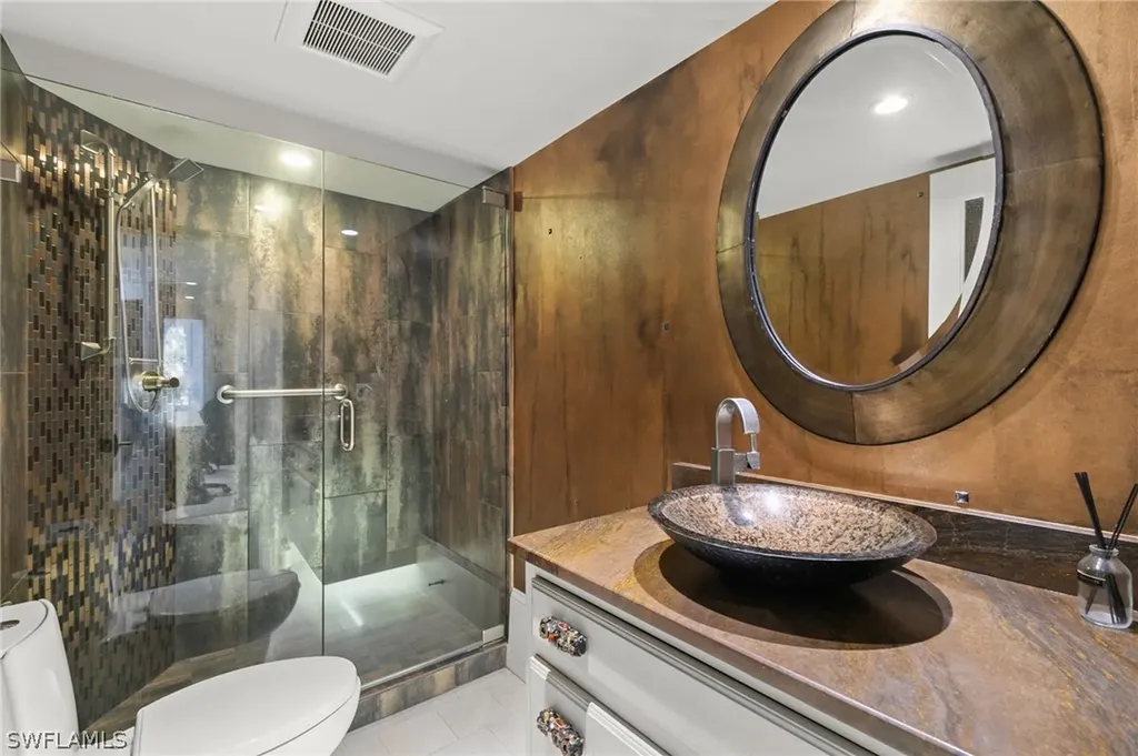 406 La Peninsula Boulevard Naples FL 34113