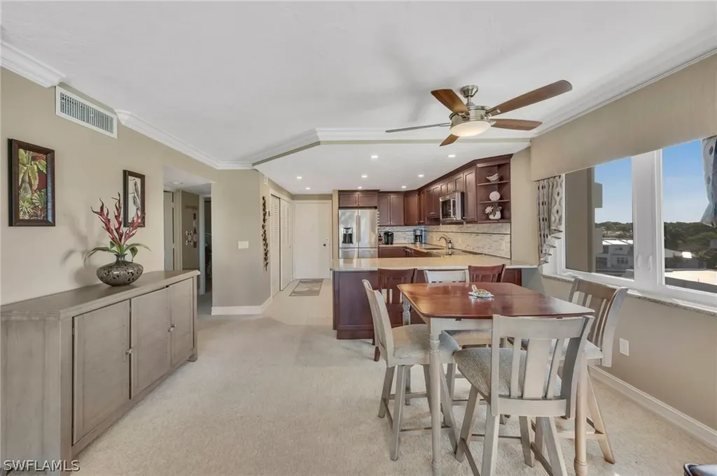 2150 Gulf Shore Boulevard N Naples FL 34102