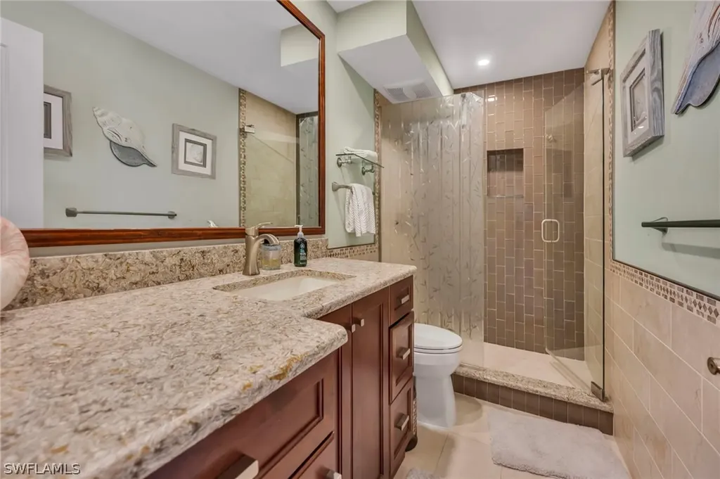 2150 Gulf Shore Boulevard N Naples FL 34102