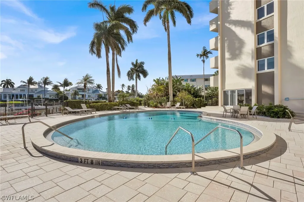 2150 Gulf Shore Boulevard N Naples FL 34102