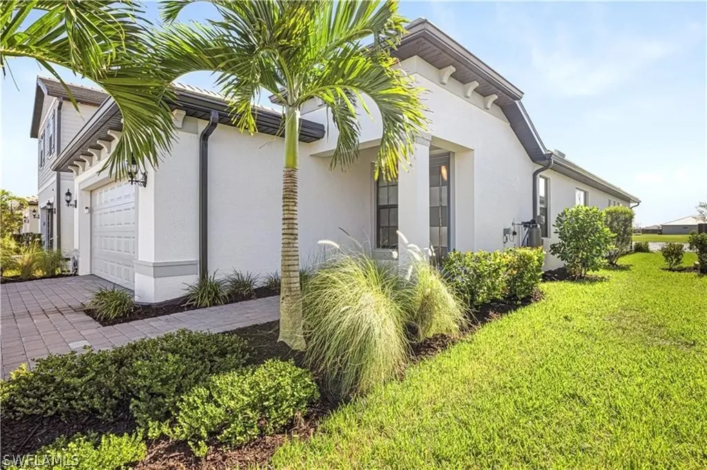 20039 Kingmont Drive Estero FL 33928