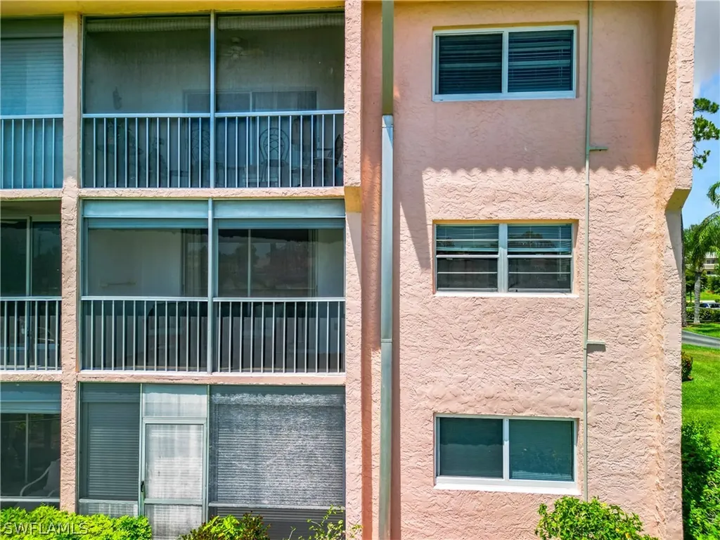 300 Forest Lakes Boulevard Naples FL 34105