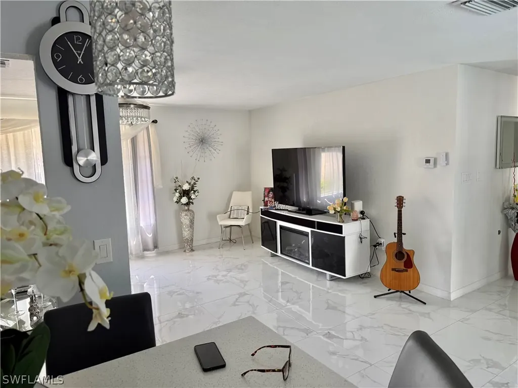 226 Kingston Drive Fort Myers FL 33905