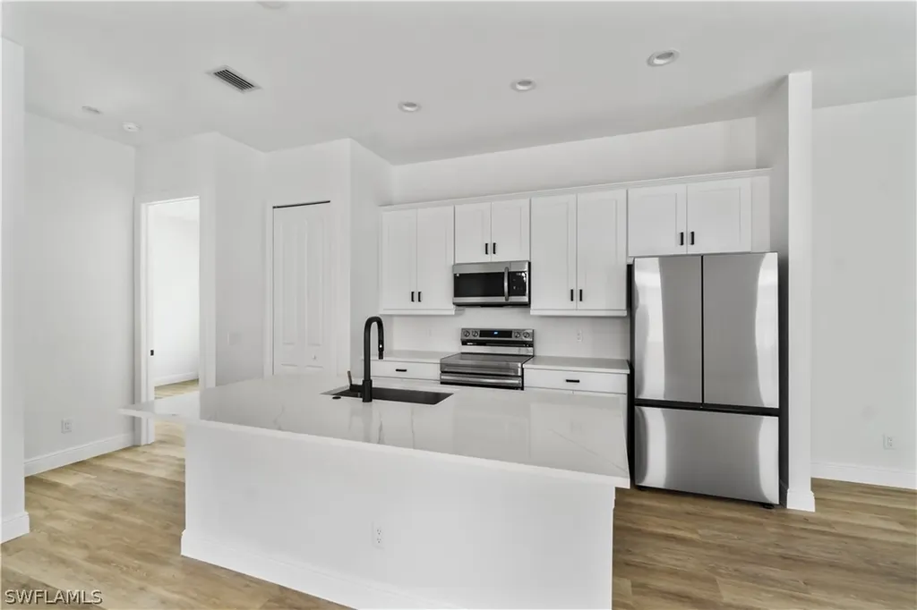 833 91st Avenue N Naples FL 34108