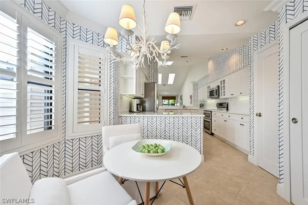 6631 Trident Way Naples FL 34108