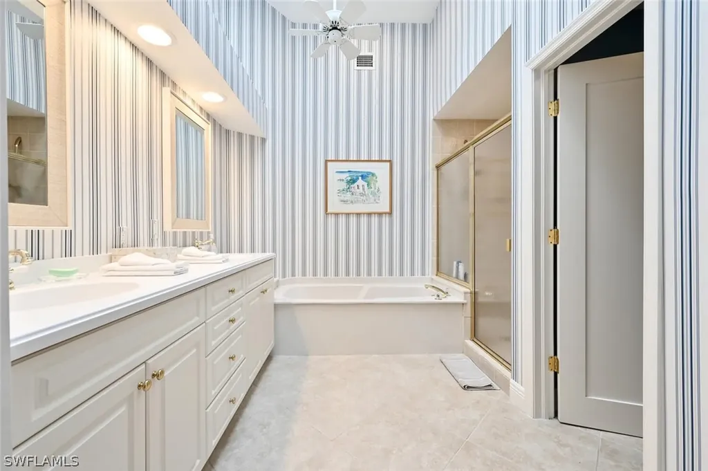 6631 Trident Way Naples FL 34108