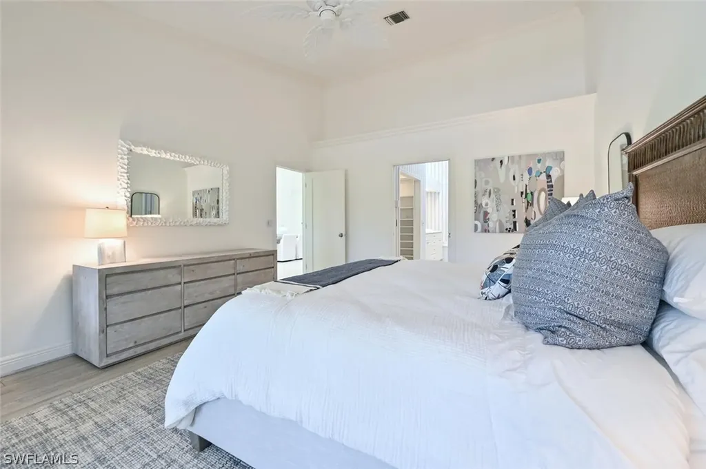 6631 Trident Way Naples FL 34108