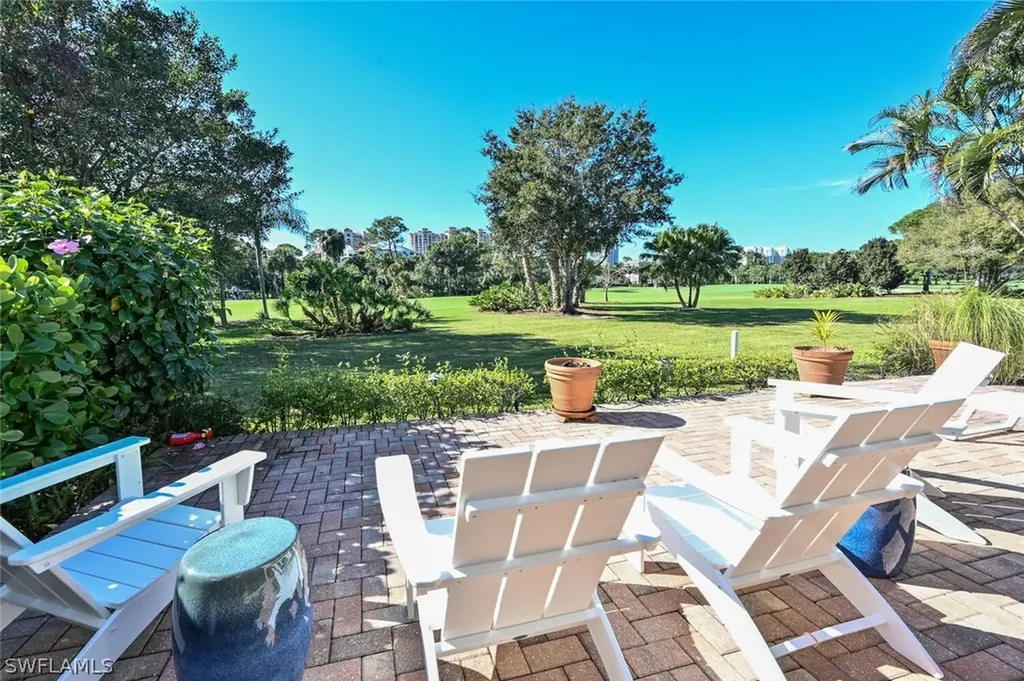 6631 Trident Way Naples FL 34108