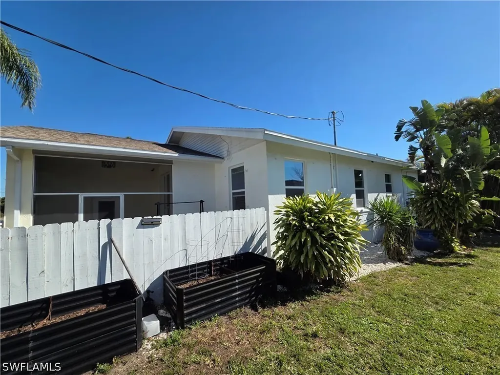 27312 Gasparilla Drive Bonita Springs FL 34135