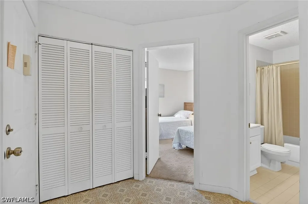 1704 Kings Lake Boulevard Naples FL 34112
